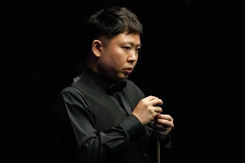 如何锁定首 如何锁定首