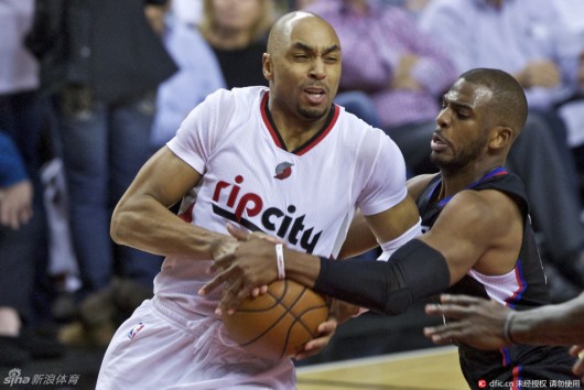 但离不开团 但离不开团