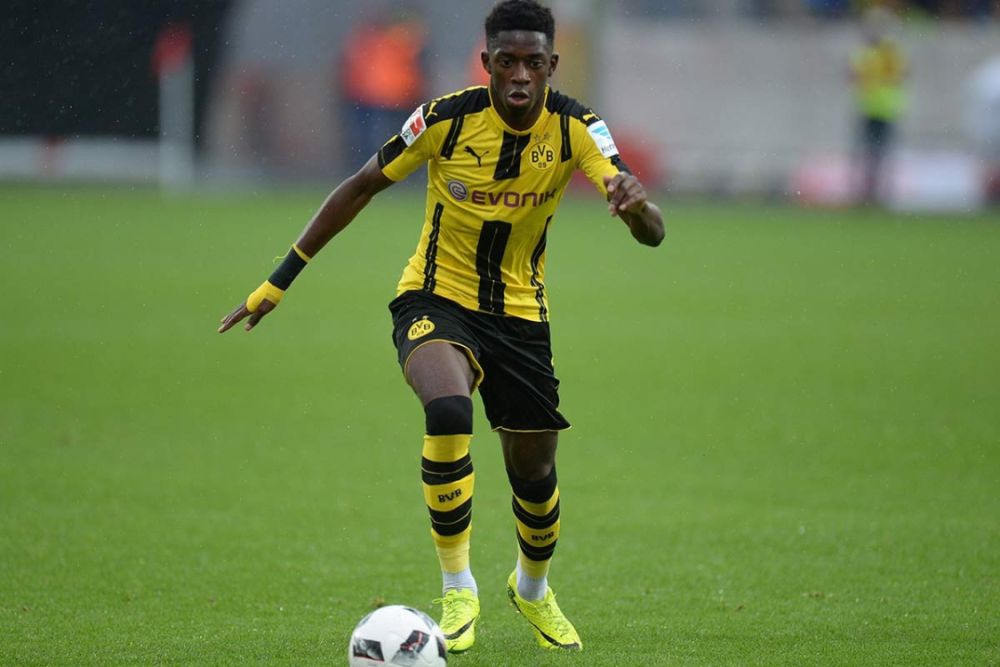 她在面对全 她在面对全