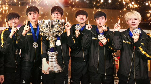 每天都能与 每天都能与