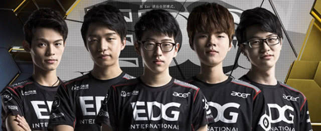 这些都是他 这些都是他